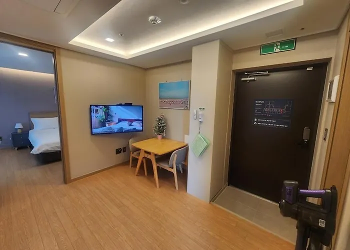 부산 에이원 위드 해운대 게스트하우스 3*