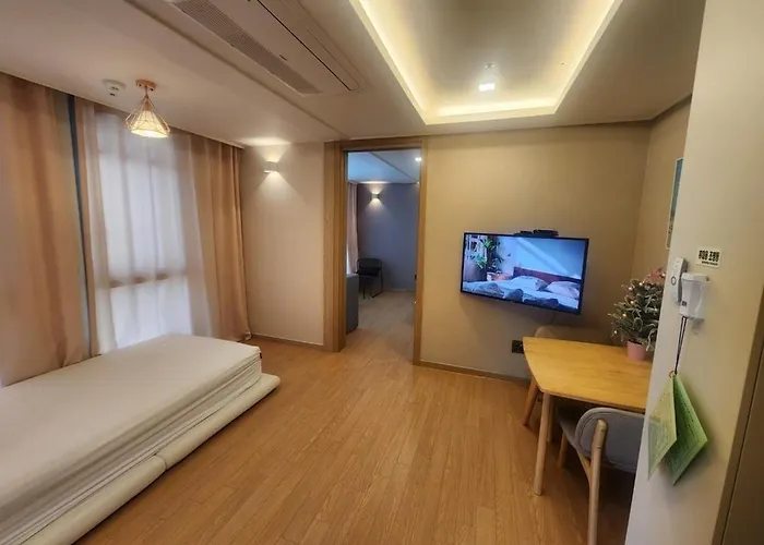 부산 에이원 위드 해운대 게스트하우스 3*